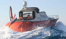 游艇上被爆料女网红视频,奢华生活背后的争议与真相