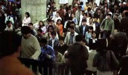 富人最新爆料,最新爆料揭示财富背后的秘密