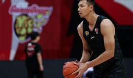 易建联爆料杜峰视频全集,揭秘篮球场上的风云变幻